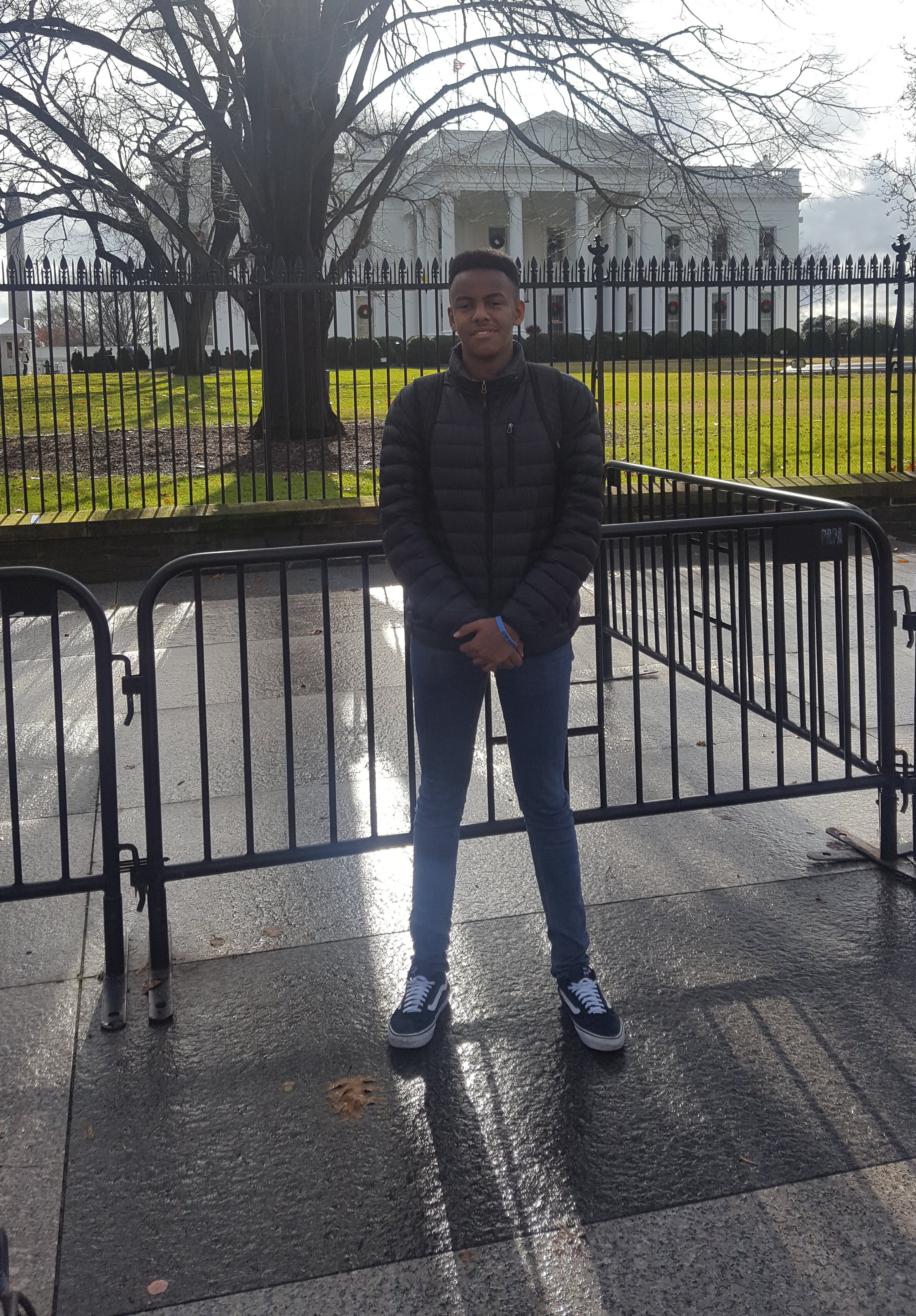 Brook in front of the White House